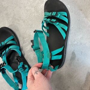 Teva Alp size 8